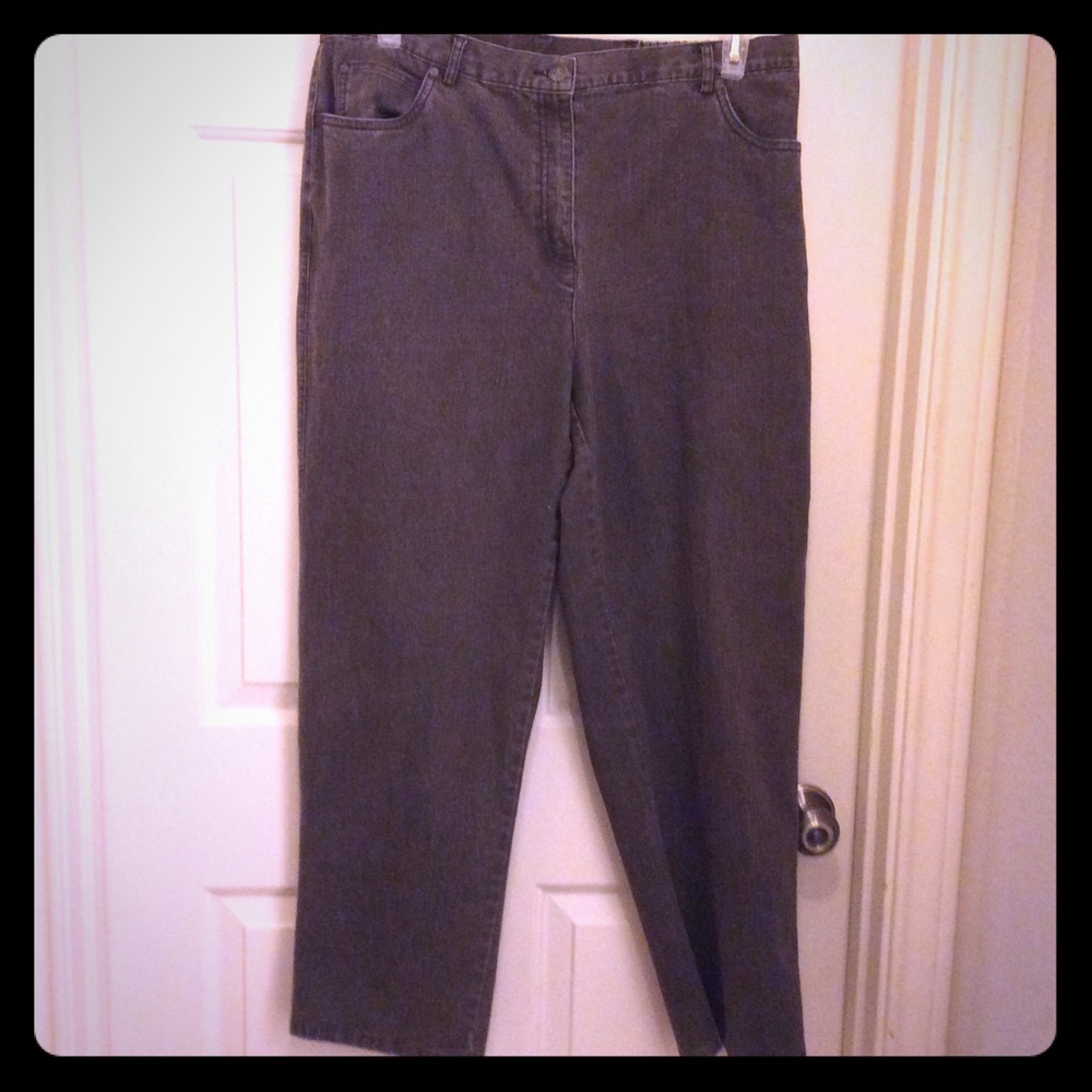 Ruby Red Women brown 16W elastic back waist jeans